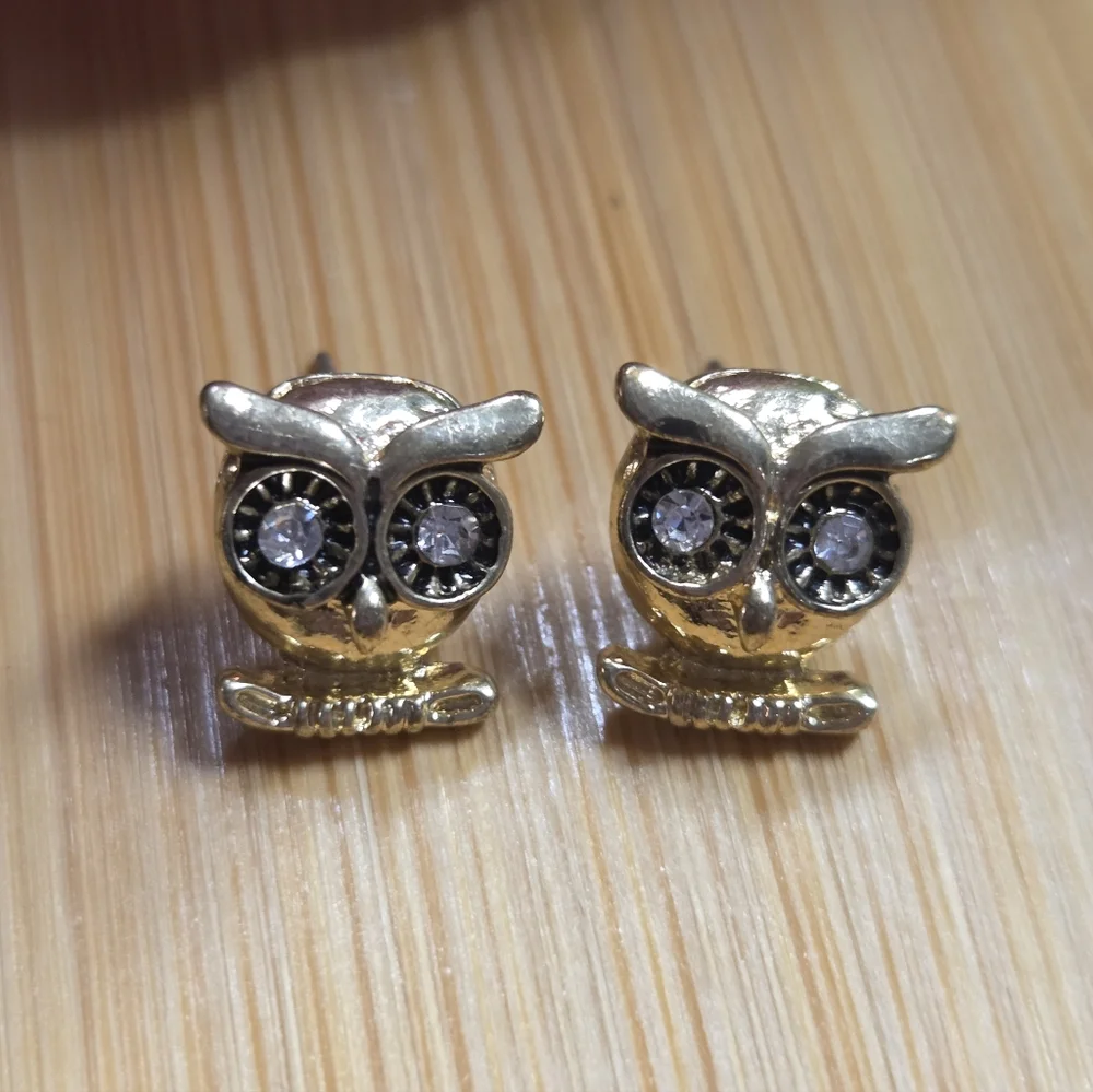 Owl Stud Earrings Set - Gold, Silver, and Black - Picture 3 of 5